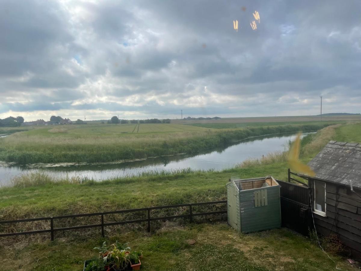Hotel Luxury Glamping At The Riverside Skegness Exteriér fotografie